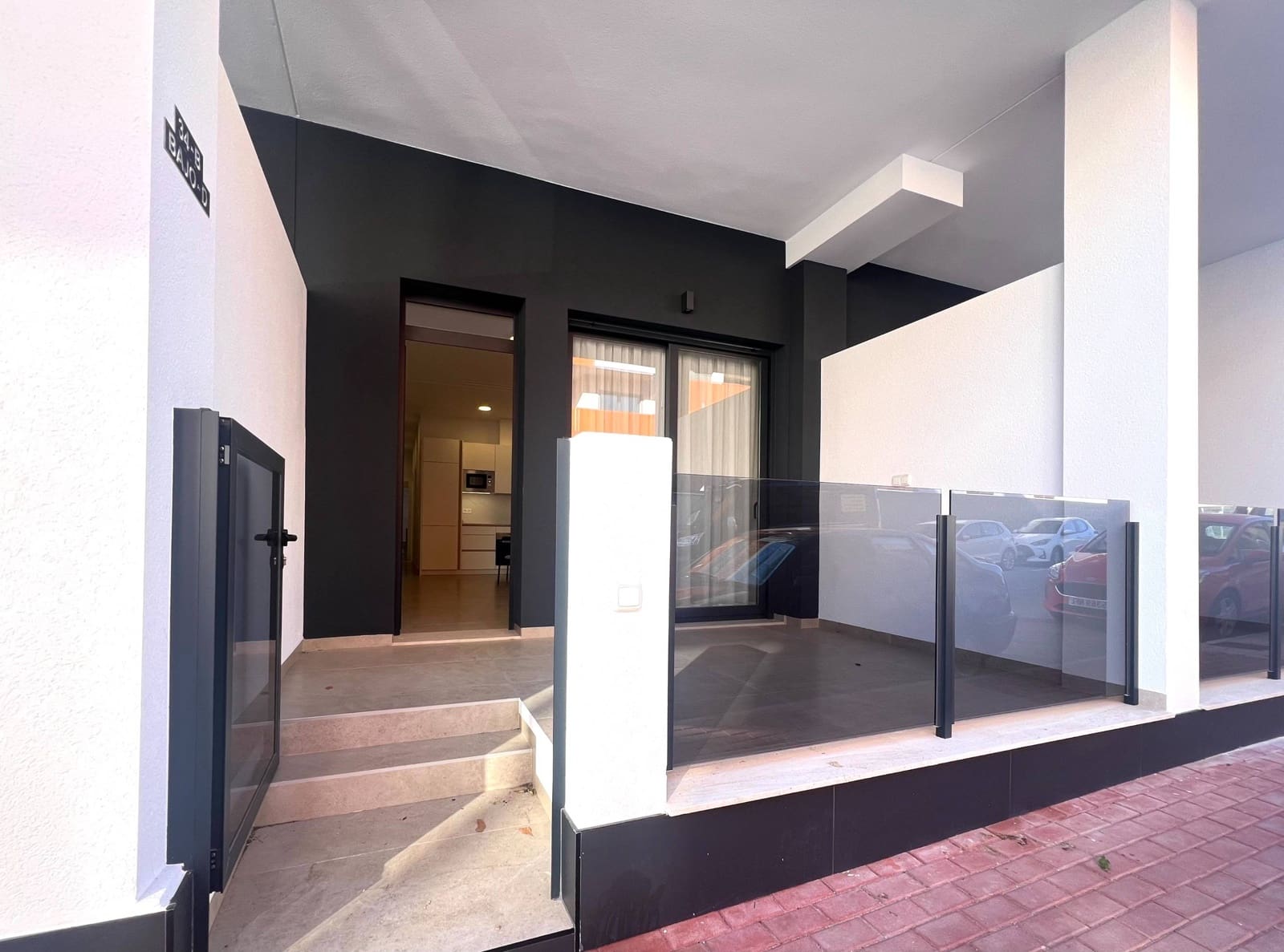 2 bedroom Apartment for sale in Torrevieja - € 249,000 (Ref: 9685215)