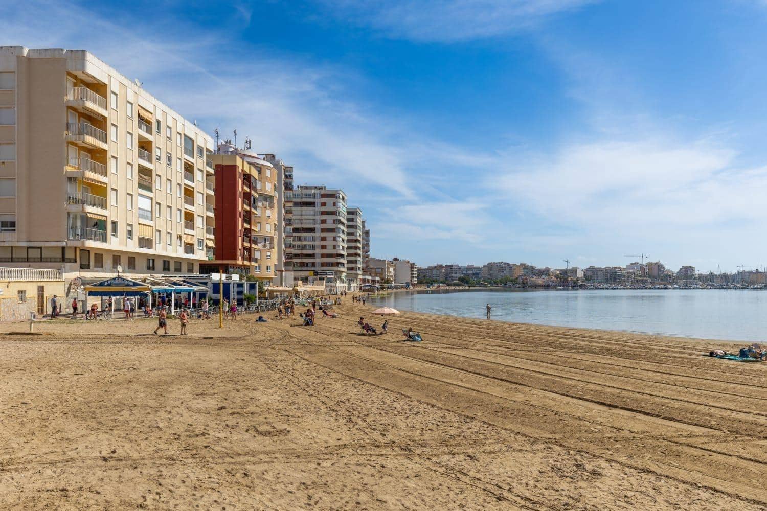 4 Zimmer Reihenhaus zu verkaufen in Torrevieja - 199.999 € (Ref: 9730241)