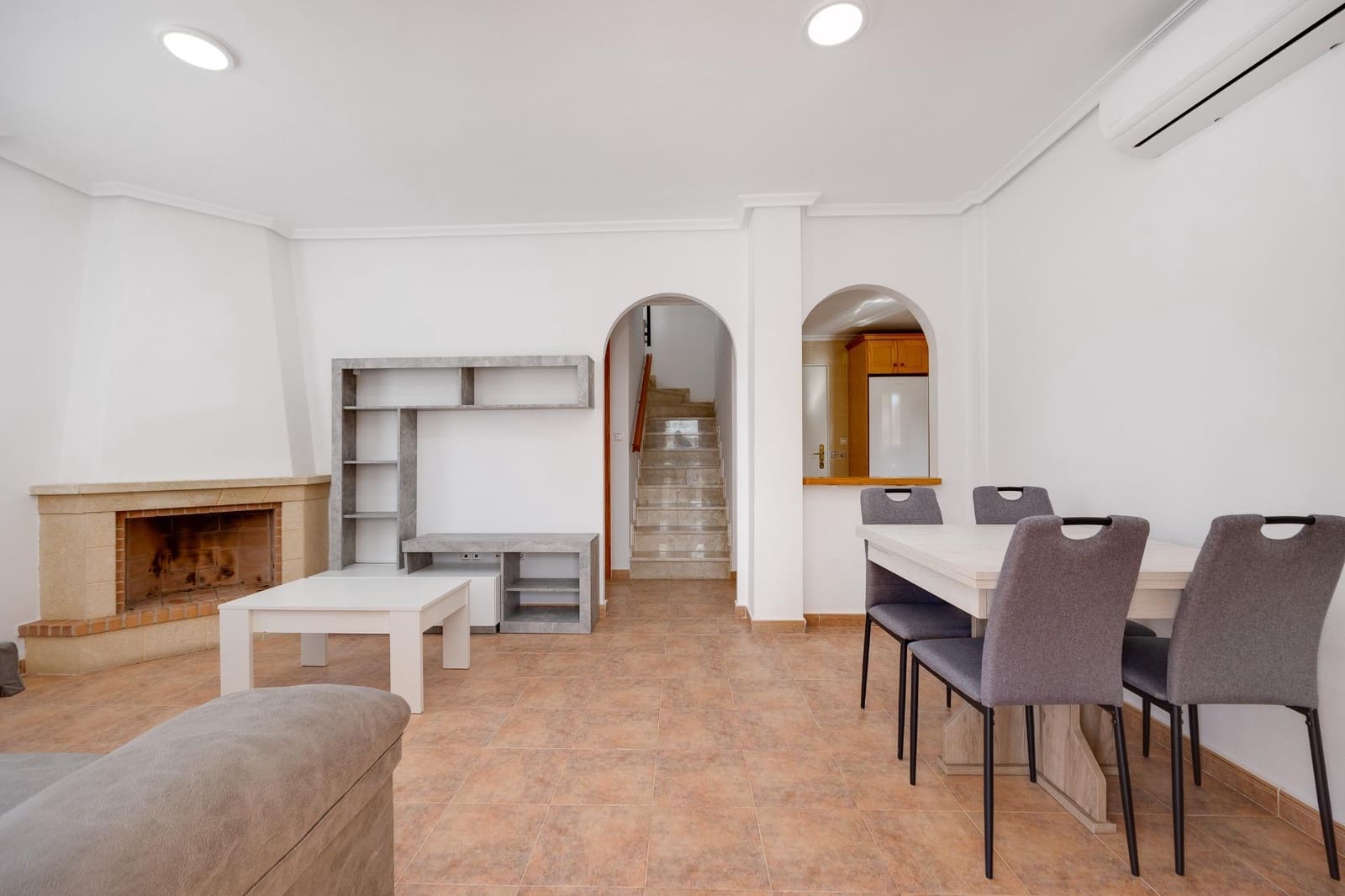 3 slaapkamer Villa te koop in Lo Crispin met zwembad - € 269.000 (Ref: 9773014)