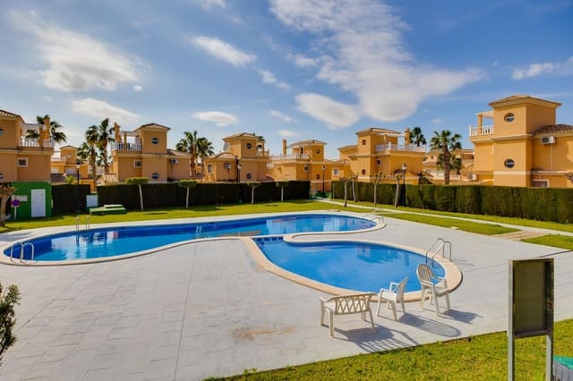 3 slaapkamer Villa te koop in Lo Crispin, Algorfa met zwembad - € 269.000 (Ref: 9773014)