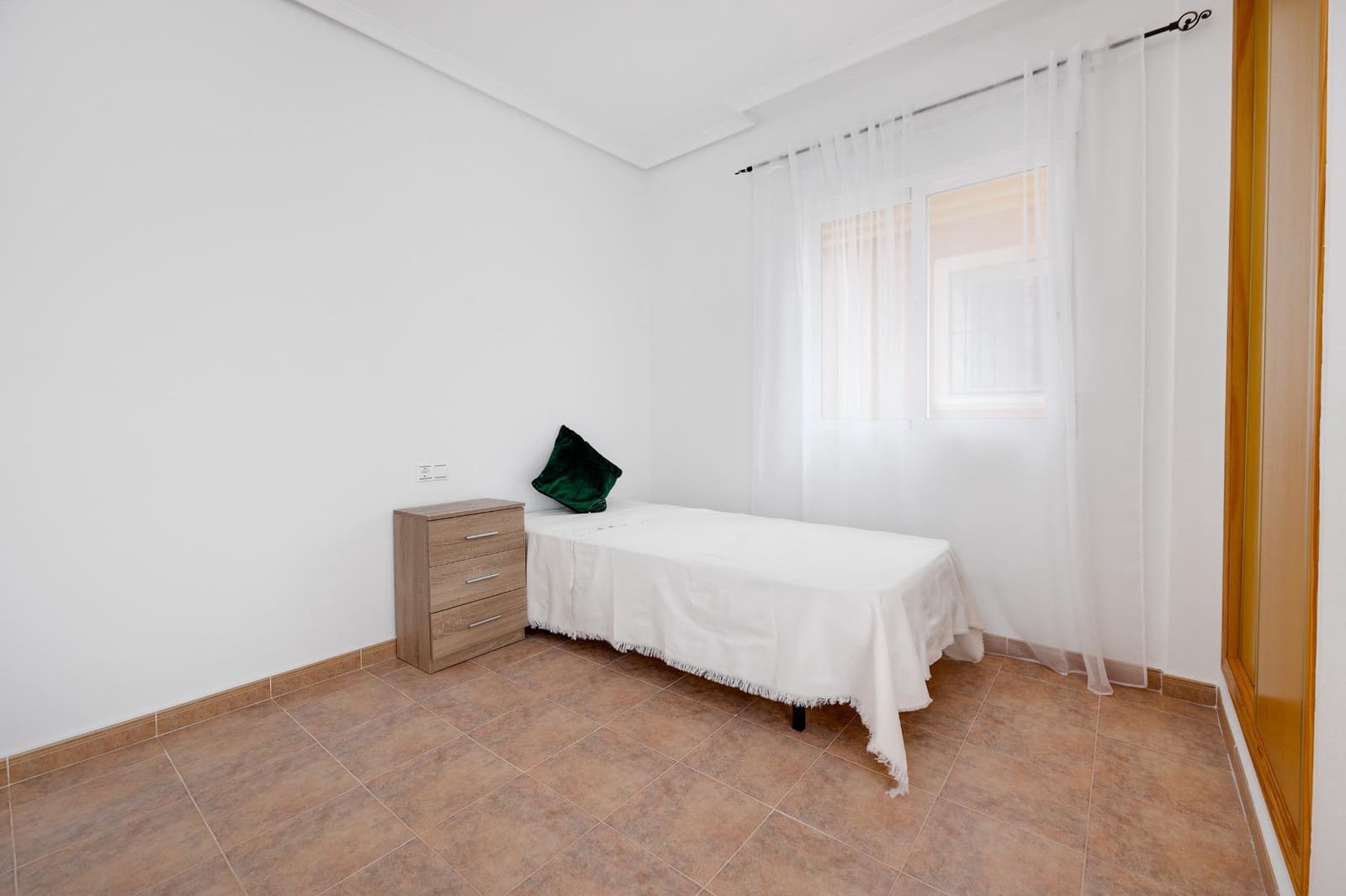 3 slaapkamer Villa te koop in Lo Crispin met zwembad - € 269.000 (Ref: 9773014)