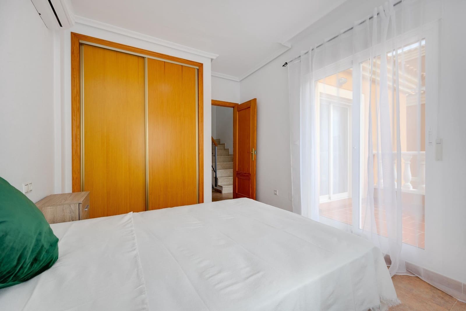 3 slaapkamer Villa te koop in Lo Crispin met zwembad - € 269.000 (Ref: 9773014)