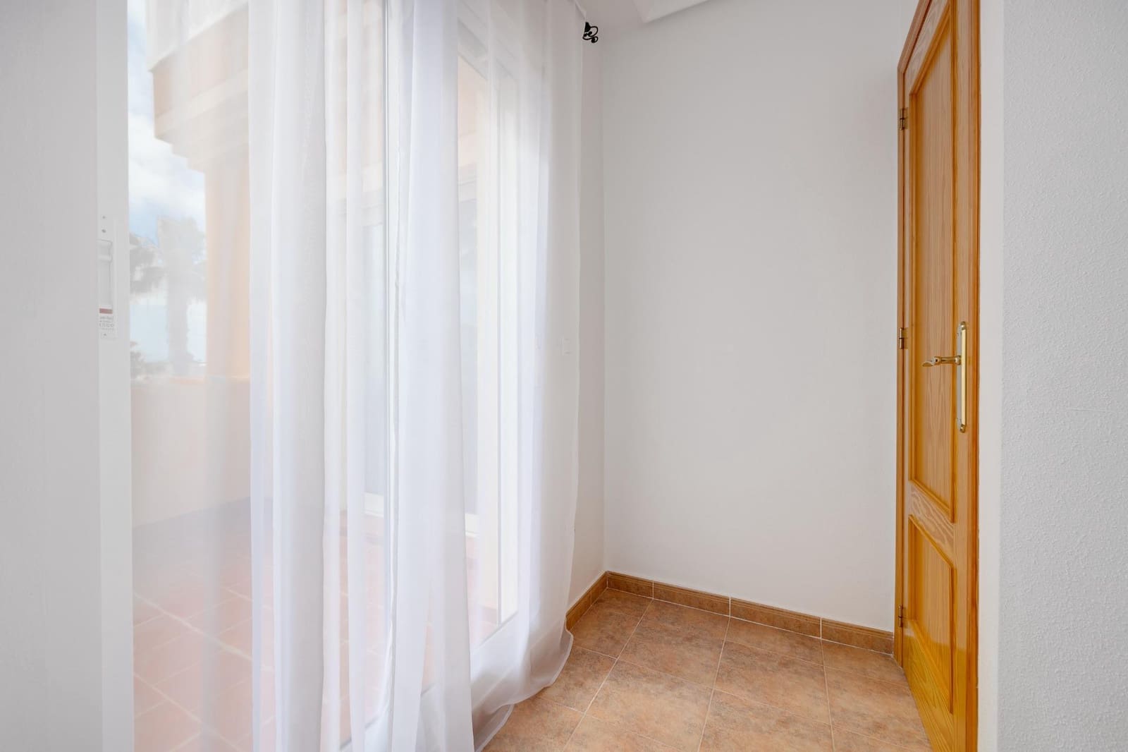 3 slaapkamer Villa te koop in Lo Crispin met zwembad - € 269.000 (Ref: 9773014)