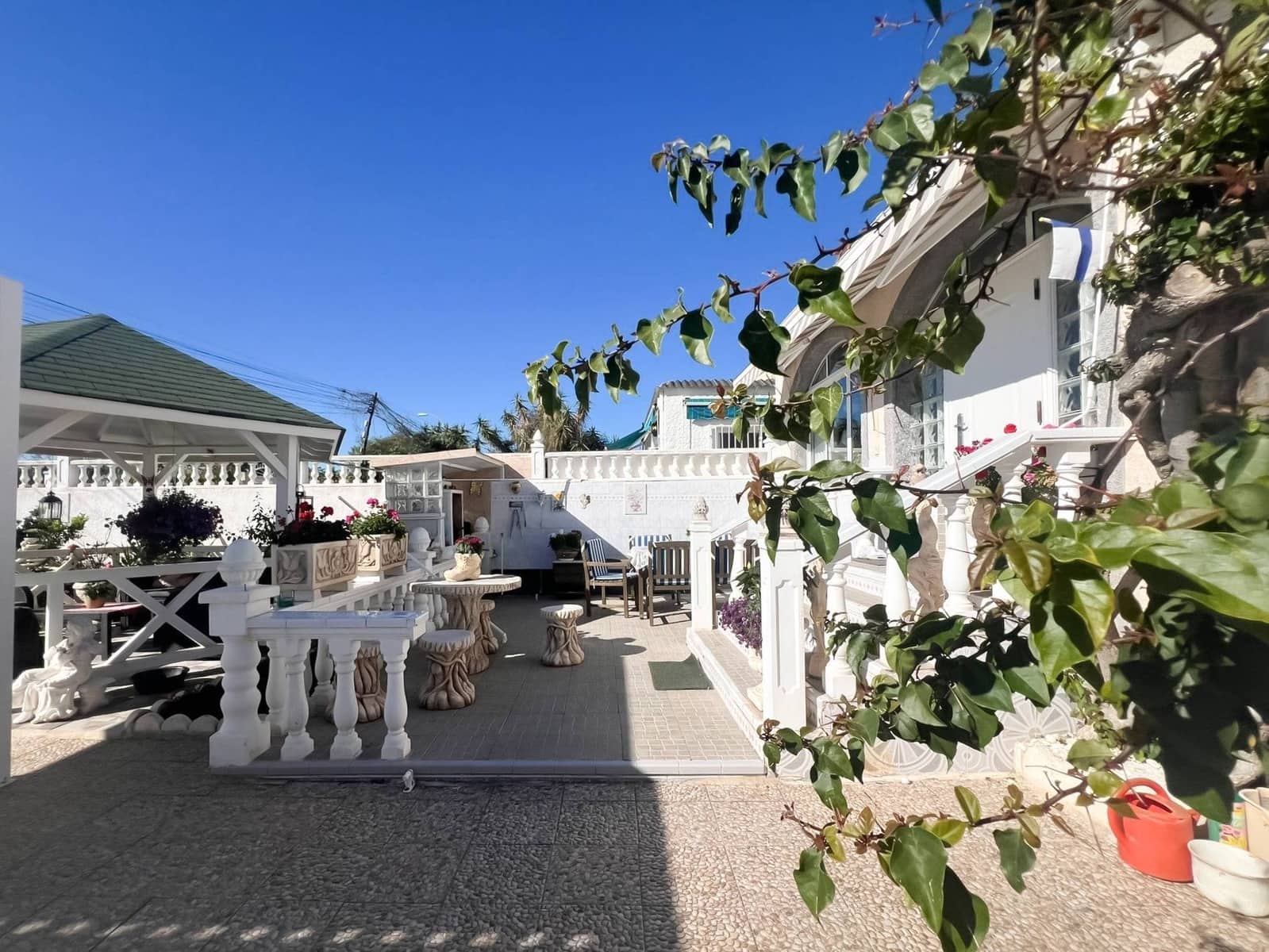 3 bedroom Bungalow for sale in Torrevieja - € 199,000 (Ref: 9839218)