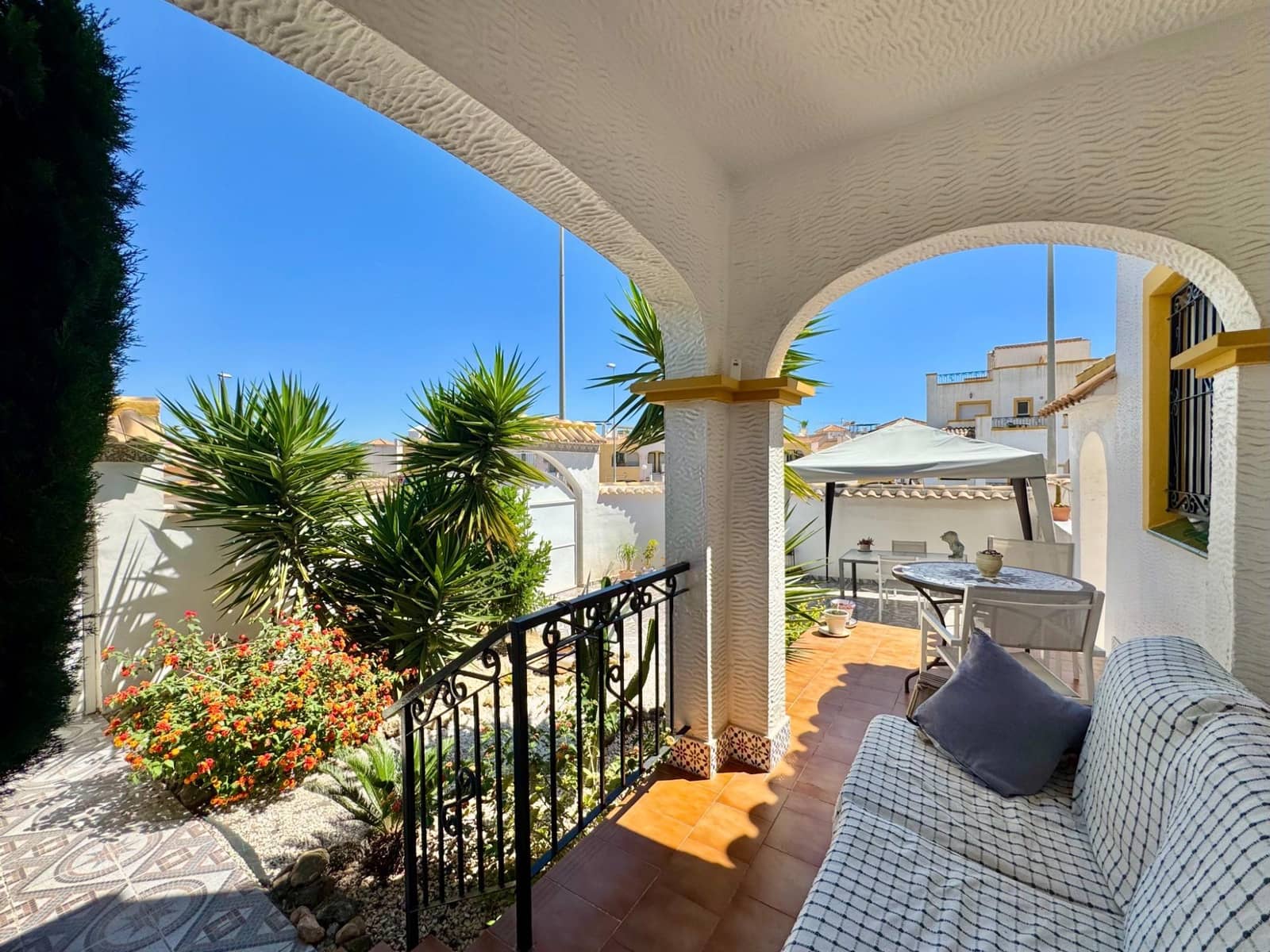 3 soveværelse Byhus til salg i Los Altos med swimmingpool - € 240.000 (Ref: 9868555)