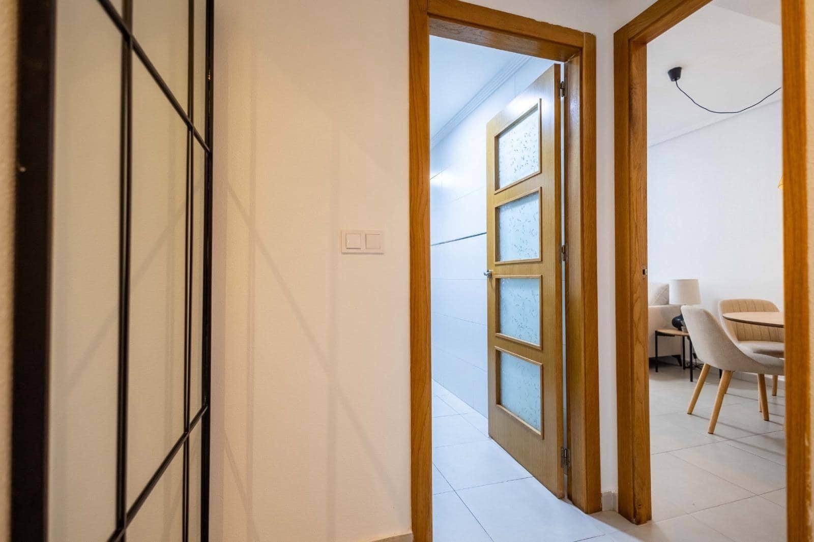 3 soveværelse Lejlighed til salg i Torrevieja - € 220.000 (Ref: 9873460)