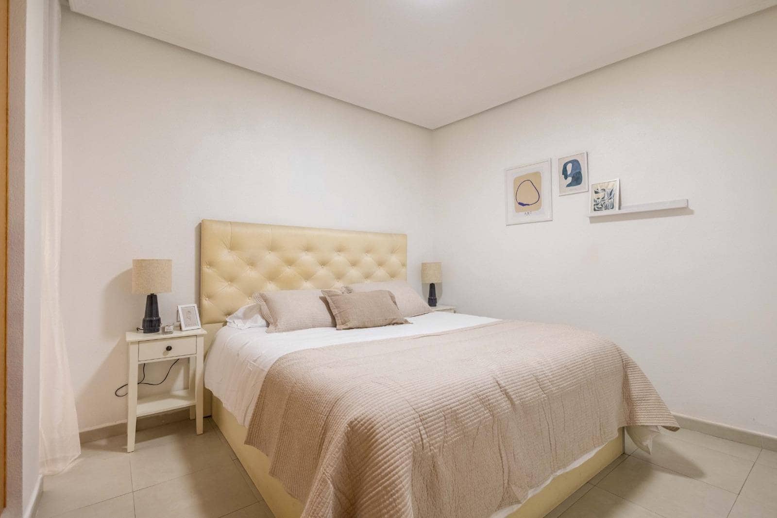 3 soveværelse Lejlighed til salg i Torrevieja - € 220.000 (Ref: 9873460)