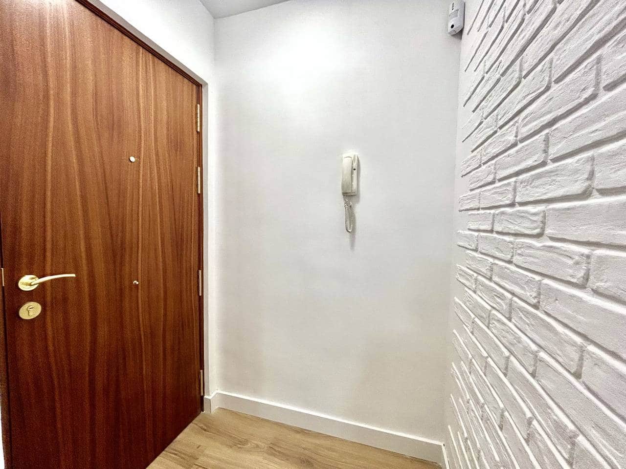 3 soverom Leilighet til salgs i Torrevieja - € 130 000 (Ref: 9873461)