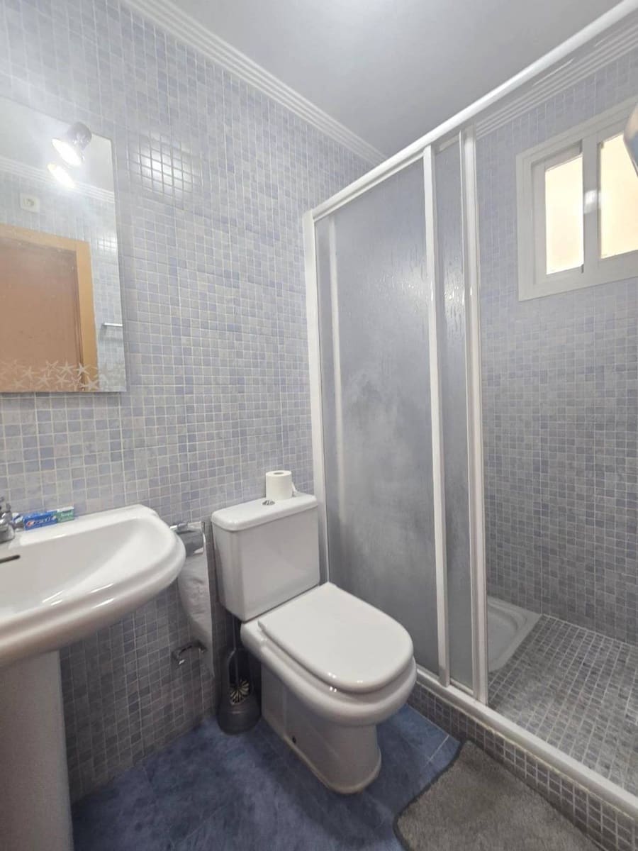 3 soverom Penthouse til salgs i La Veleta med svømmebasseng - € 295 000 (Ref: 9873463)
