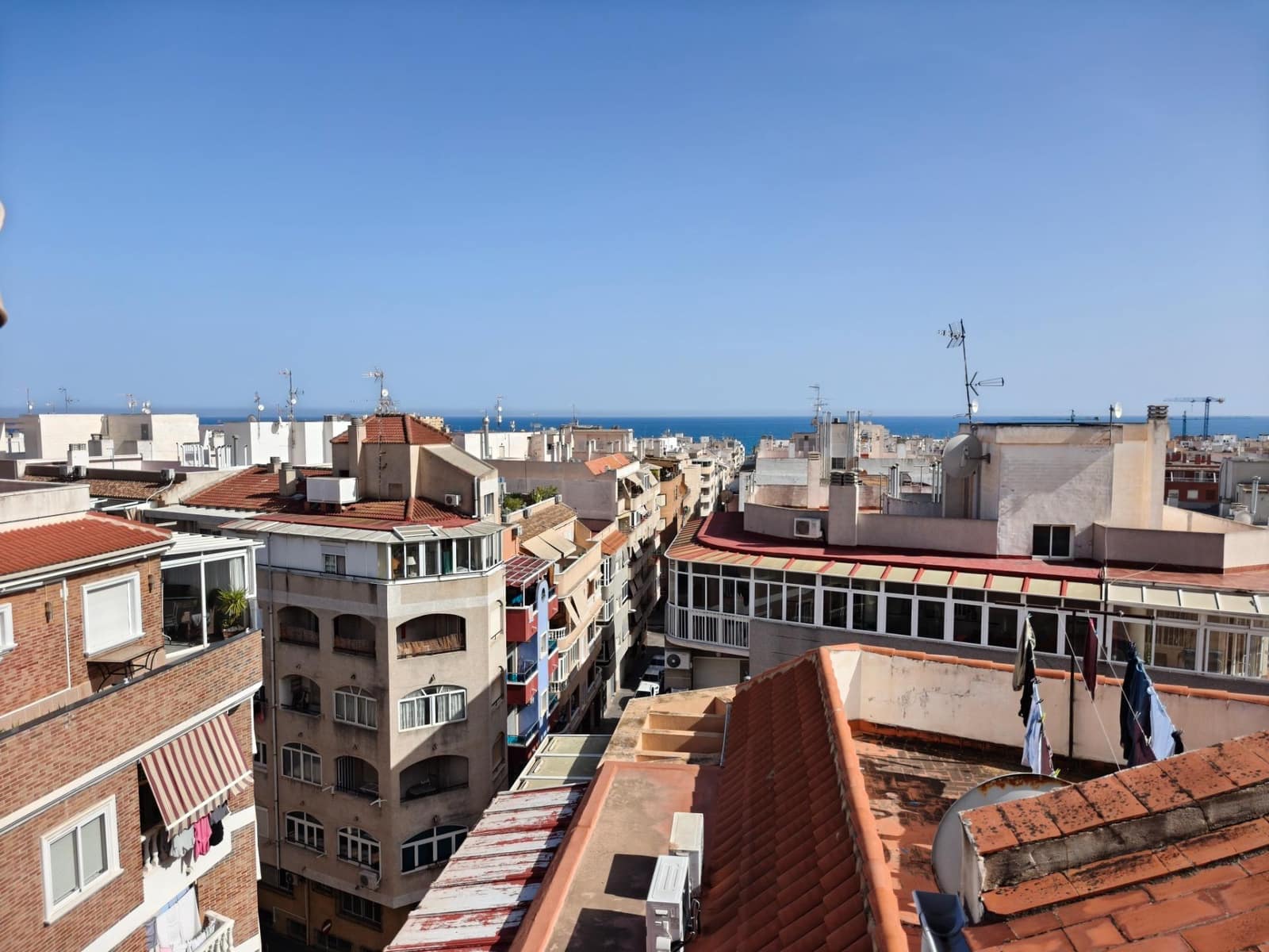 2 soveværelse Lejlighed til salg i Torrevieja med garage - € 165.000 (Ref: 9899145)