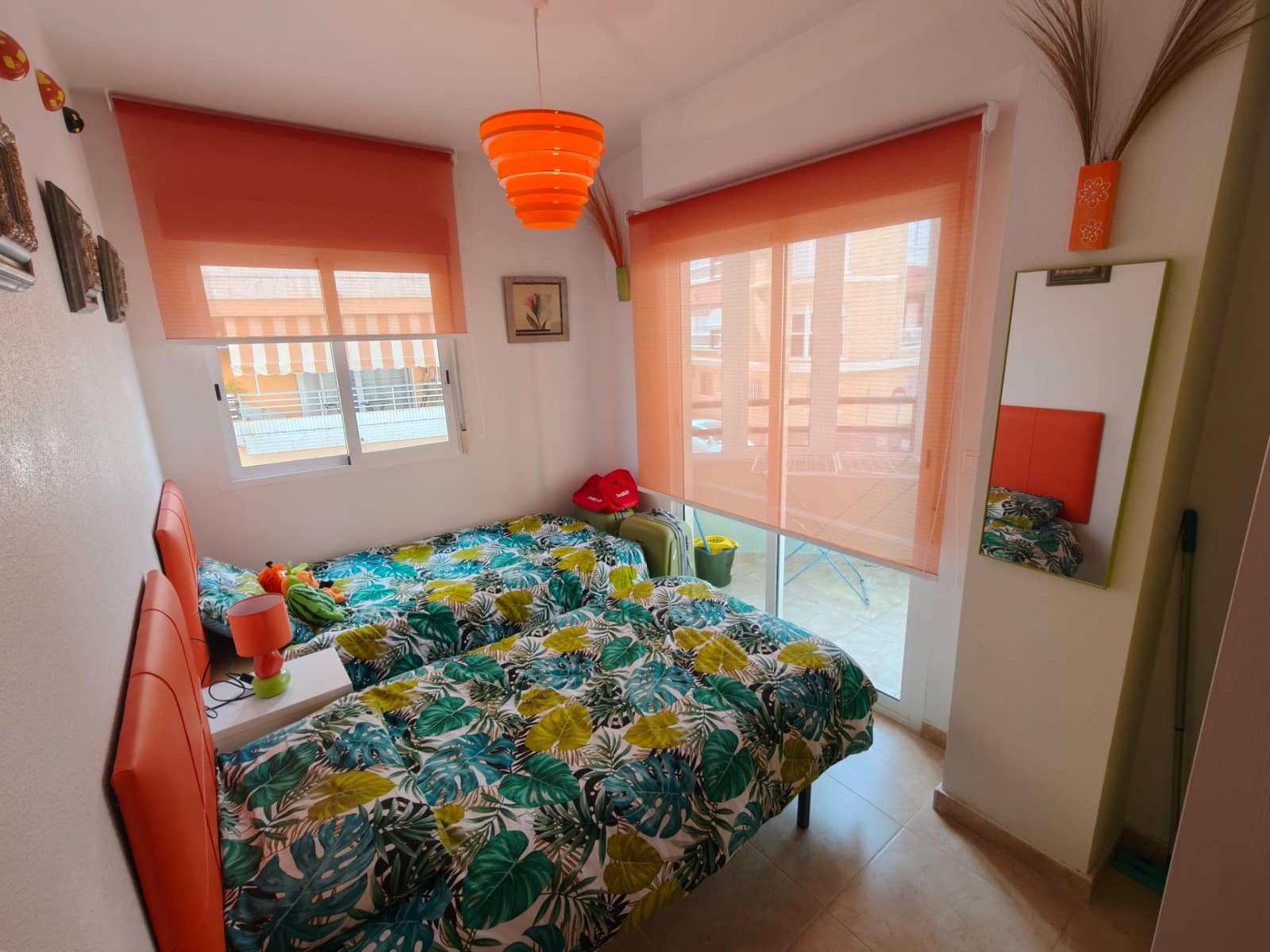 2 soveværelse Lejlighed til salg i Torrevieja med garage - € 165.000 (Ref: 9899145)