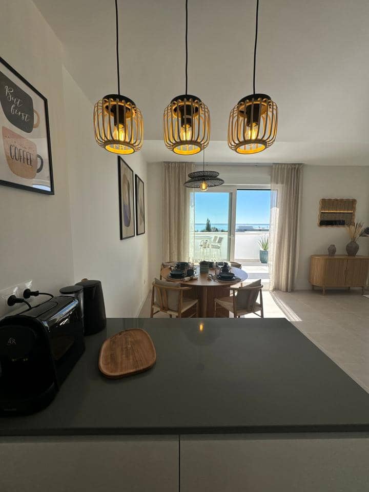 2 chambre Appartement à vendre à Estepona avec garage - 525 000 € (Ref: 9652492)