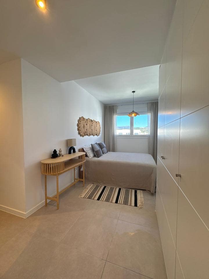 2 chambre Appartement à vendre à Estepona avec garage - 525 000 € (Ref: 9652492)