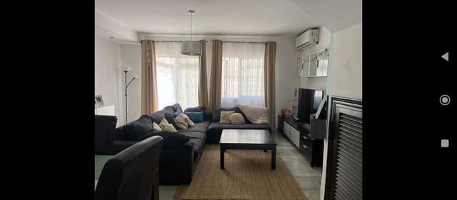 3 makuuhuone Huvila myytävänä paikassa Bello Horizonte - Lindasol, Marbella mukana 
autotalli - 515 000 € (Ref: 9652493)