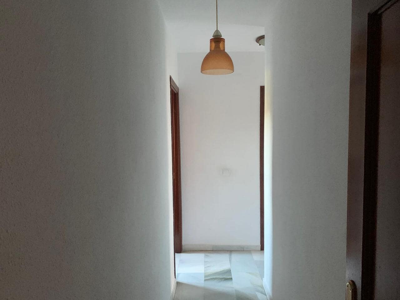 3 makuuhuone Asunto myytävänä paikassa Estepona mukana 
autotalli - 320 000 € (Ref: 9652495)