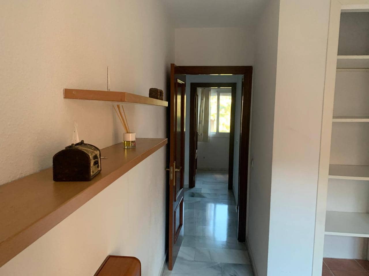 3 makuuhuone Asunto myytävänä paikassa Estepona mukana 
autotalli - 320 000 € (Ref: 9652495)