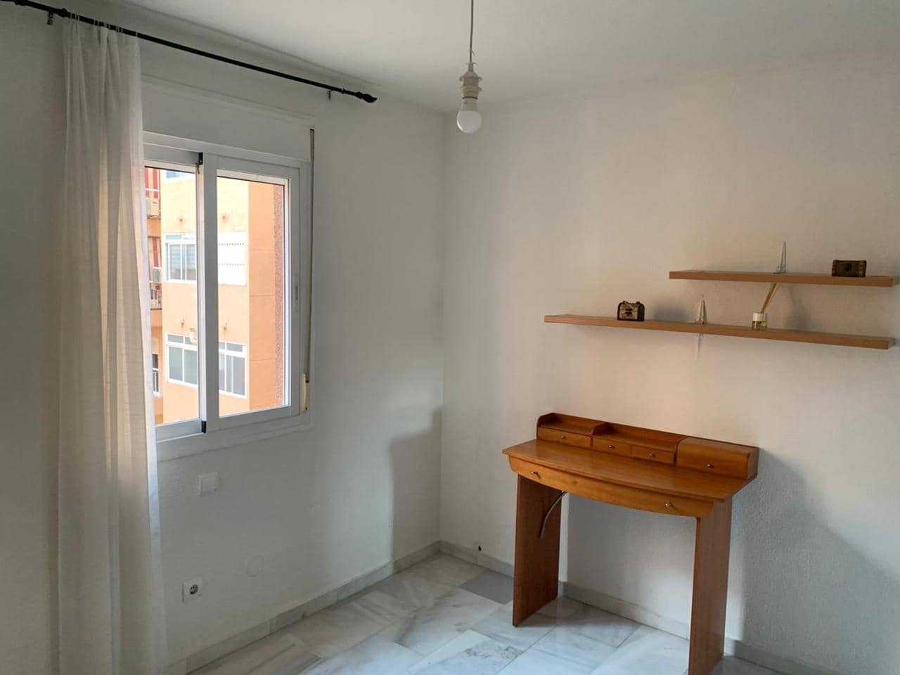 3 makuuhuone Asunto myytävänä paikassa Estepona mukana 
autotalli - 320 000 € (Ref: 9652495)