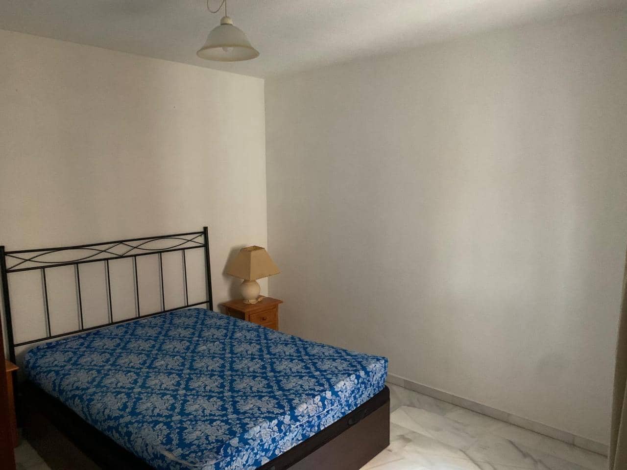 3 makuuhuone Asunto myytävänä paikassa Estepona mukana 
autotalli - 320 000 € (Ref: 9652495)