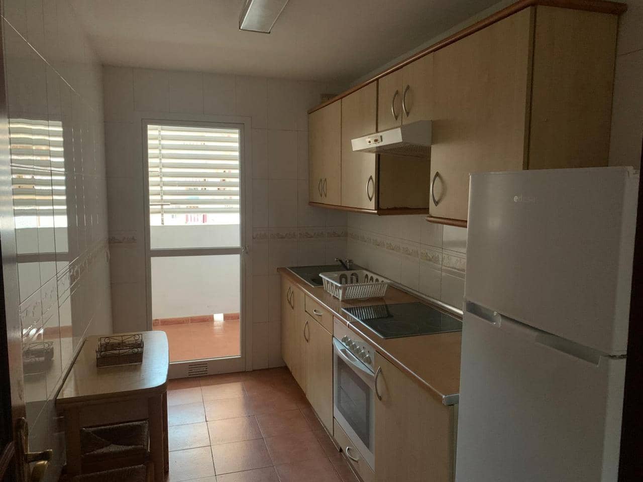 3 makuuhuone Asunto myytävänä paikassa Estepona mukana 
autotalli - 320 000 € (Ref: 9652495)