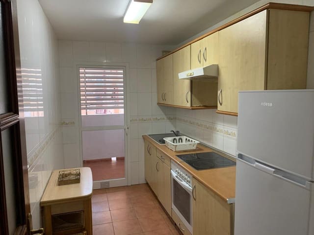 3 makuuhuone Asunto myytävänä paikassa Parque Central, Estepona mukana 
autotalli - 320 000 € (Ref: 9652495)