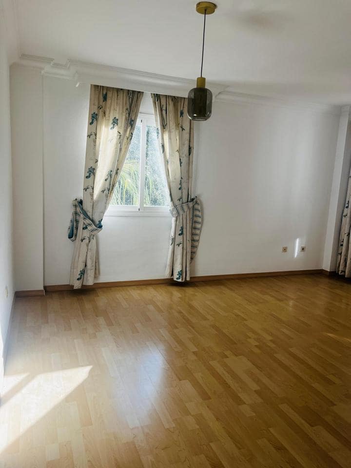 3 Zimmer Wohnung zu verkaufen in Marbella mit Garage - 635.000 € (Ref: 9653193)