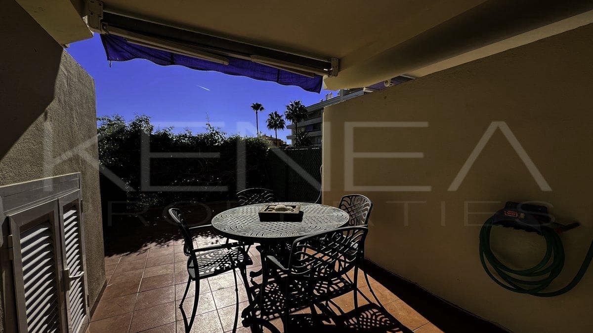 1 bedroom Flat for sale in Marbella with garage - € 420,000 (Ref: 9669723)