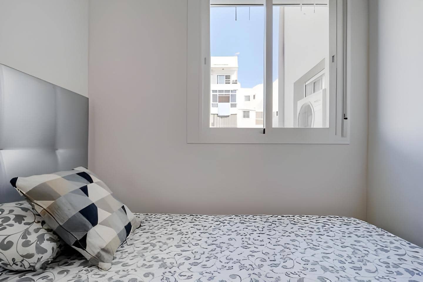 2 quarto Apartamento para venda em San Pedro de Alcantara - 290 000 € (Ref: 9714087)