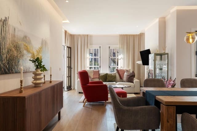 3 soveværelse Lejlighed til salg i Los Naranjos, Marbella med swimmingpool garage - € 535.000 (Ref: 9714182)