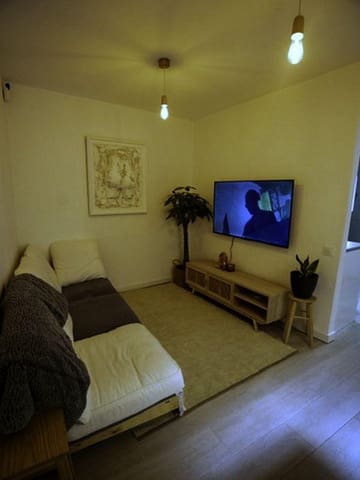 1 slaapkamer Flat te koop in El Raval, Barcelona stad - € 250.000 (Ref: 9716751)