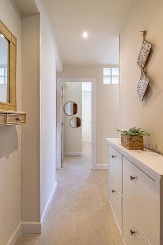 1 sovrum Lägenhet till salu i Playa Bajadilla - Puertos, Marbella - 470 000 € (Ref: 9726216)