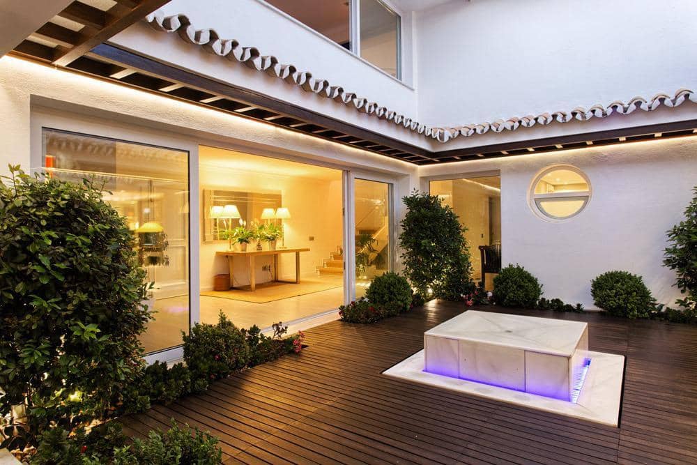 7 soveværelse Villa til leje i Marbella med swimmingpool garage - € 20.000 (Ref: 9752490)