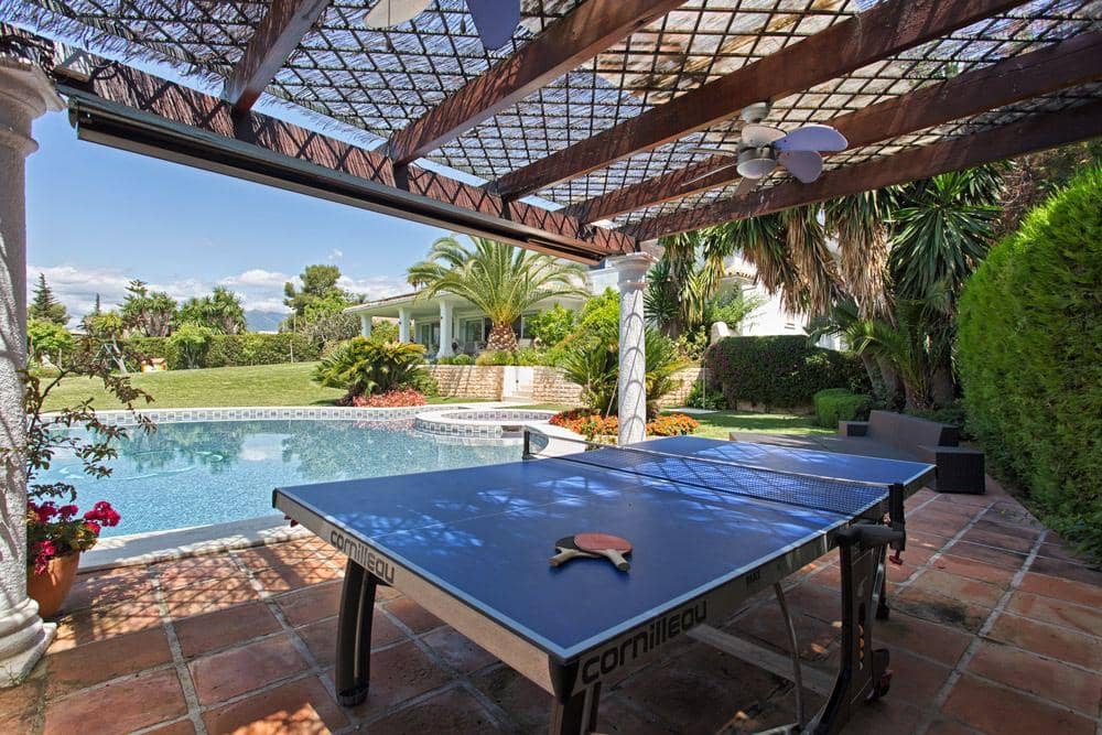 7 soveværelse Villa til leje i Marbella med swimmingpool garage - € 20.000 (Ref: 9752490)