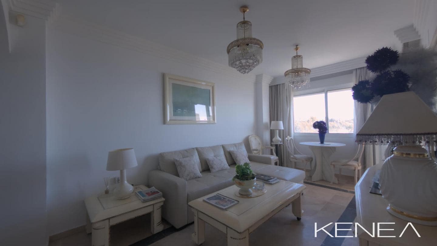 1 makuuhuone Asunto myytävänä paikassa Marbella mukana uima-altaan 
autotalli - 390 000 € (Ref: 9805429)