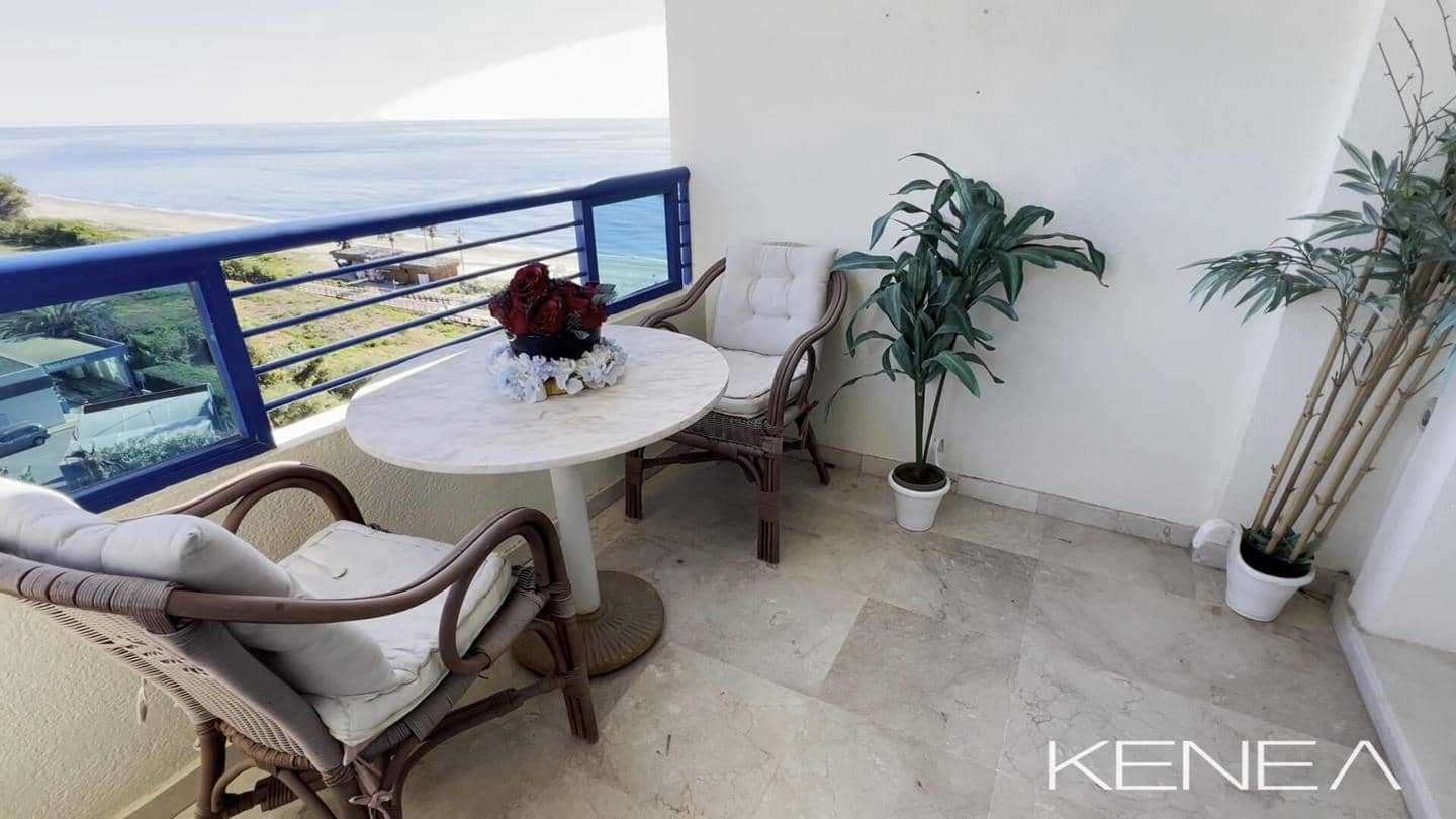 1 makuuhuone Asunto myytävänä paikassa Marbella mukana uima-altaan 
autotalli - 390 000 € (Ref: 9805429)