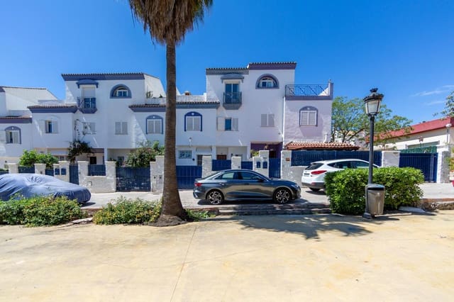 5 soverom Villa til salgs i San Pedro de Alcántara Pueblo, Marbella - € 785 000 (Ref: 9805573)