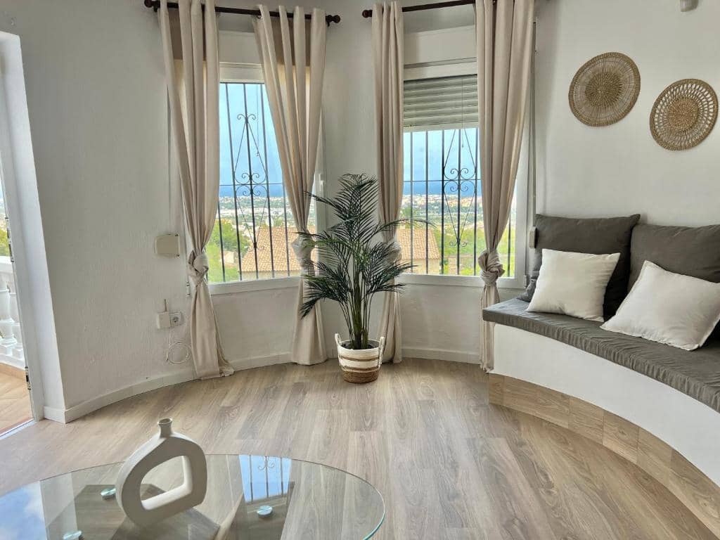 4 slaapkamer Villa te koop in Denia met zwembad garage - € 580.000 (Ref: 10156974)