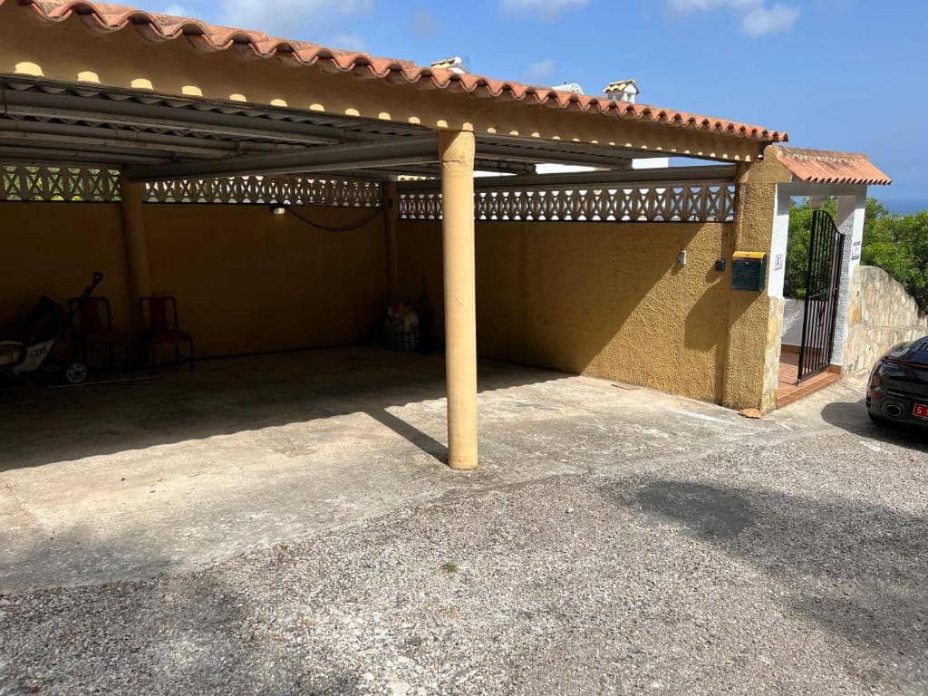 4 slaapkamer Villa te koop in Denia met zwembad garage - € 580.000 (Ref: 10156974)