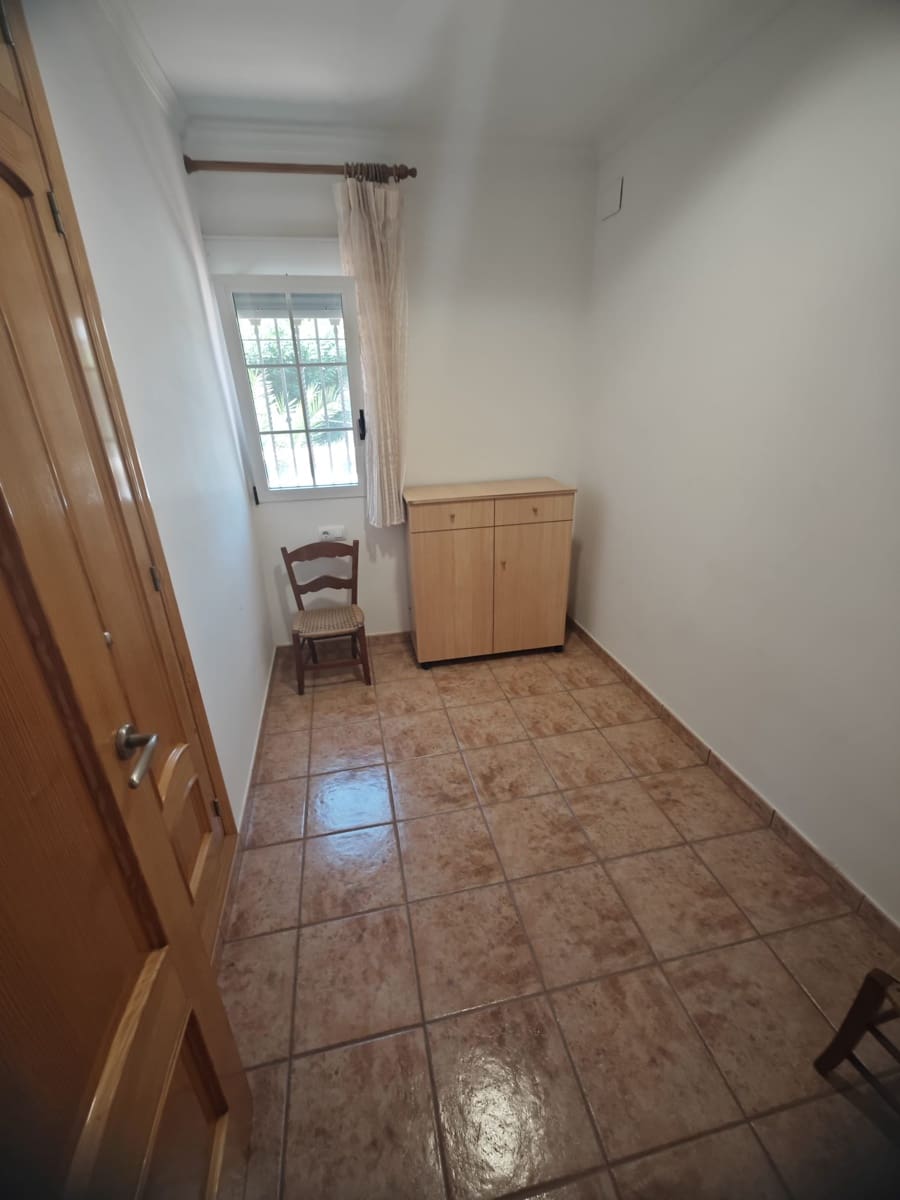 3 quarto Moradia em Banda para venda em Denia com garagem - 390 000 € (Ref: 10156975)