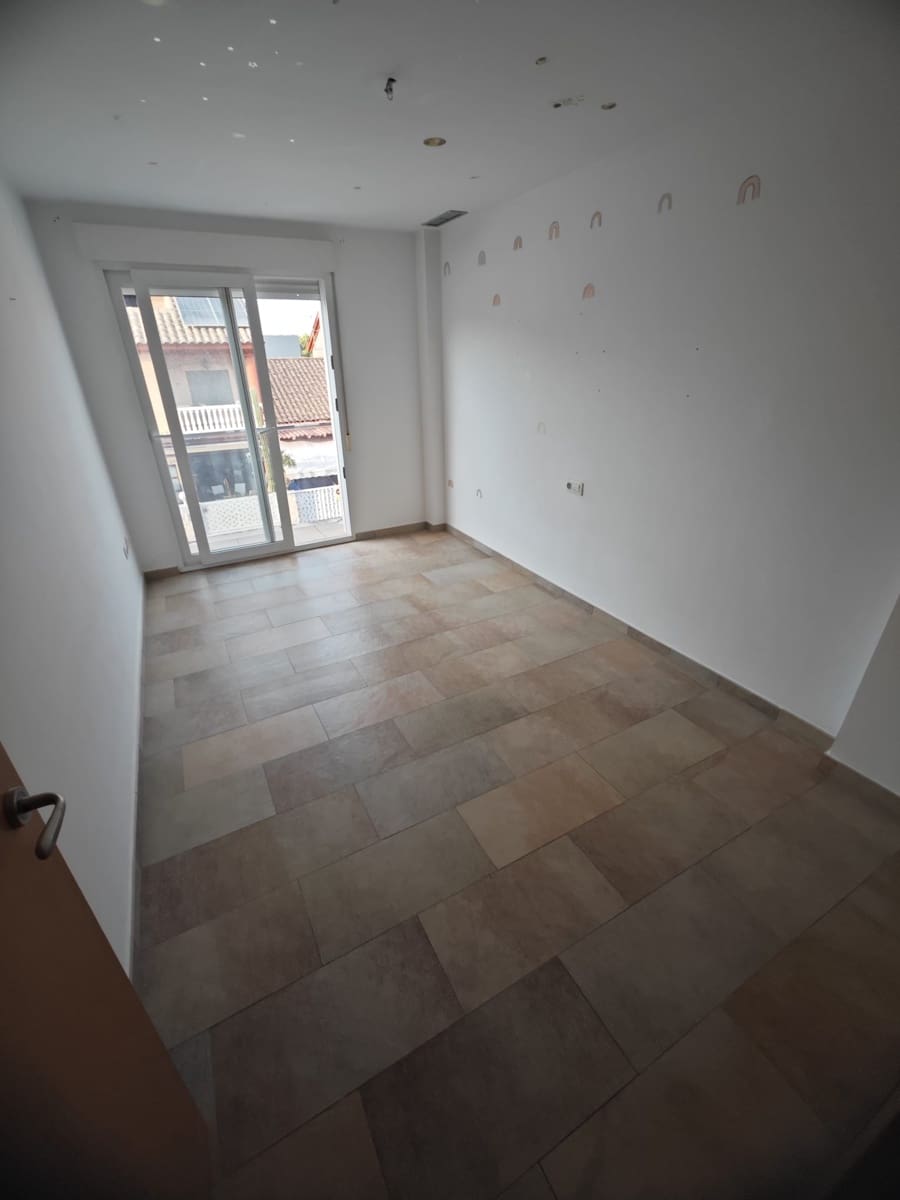 4 chambre Villa/Maison Mitoyenne à vendre à Real de Gandia avec garage - 268 000 € (Ref: 10156981)