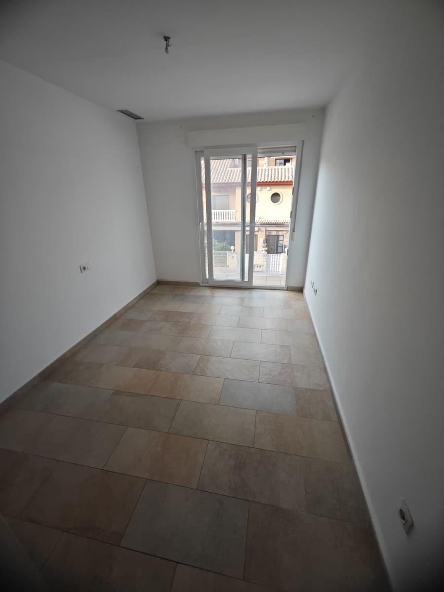 4 chambre Villa/Maison Mitoyenne à vendre à Real de Gandia avec garage - 268 000 € (Ref: 10156981)