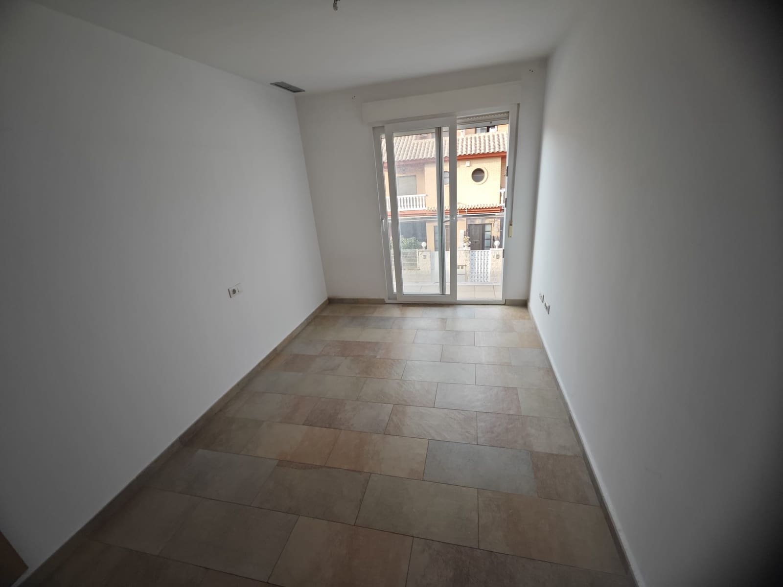 4 chambre Villa/Maison Mitoyenne à vendre à Real de Gandia avec garage - 268 000 € (Ref: 10156981)