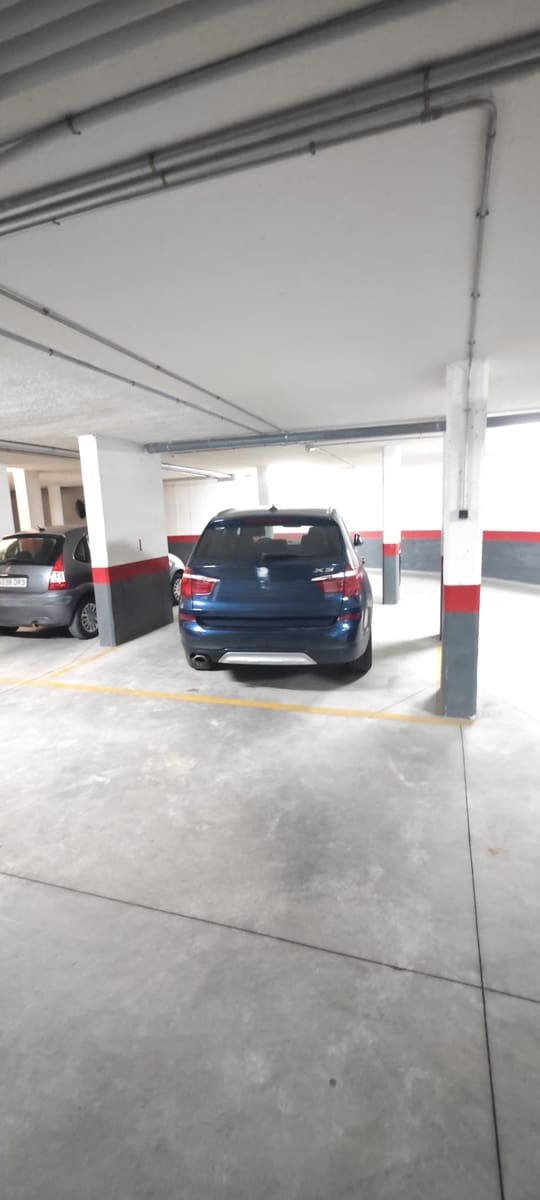 2 soverom Leilighet til leie i Denia med svømmebasseng garasje - € 950 (Ref: 10156988)