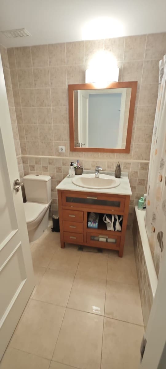 2 soverom Leilighet til leie i Denia med svømmebasseng garasje - € 950 (Ref: 10156988)