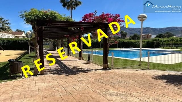Appartement de 2 chambres à louer à Centro Urbano, Dénia avec piscine garage - 950 € (Ref: 10156988)