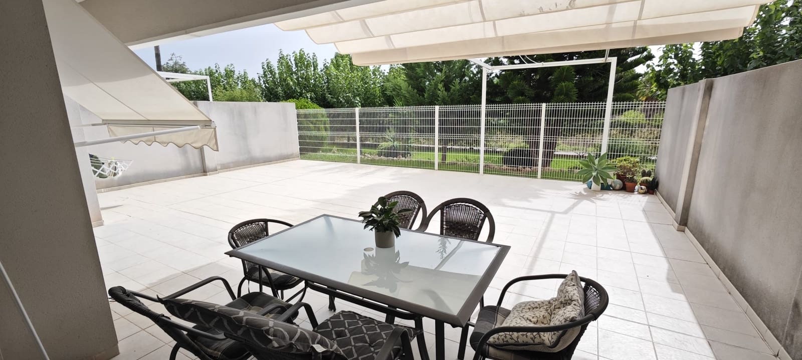 2 soverom Leilighet til leie i Denia med svømmebasseng garasje - € 950 (Ref: 10156988)