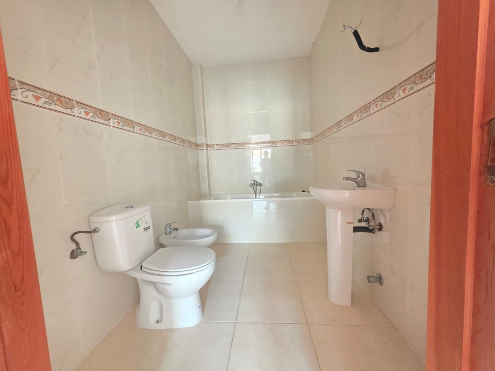 5 bedroom Flat for sale in Ondara - € 199,000 (Ref: 10156994)