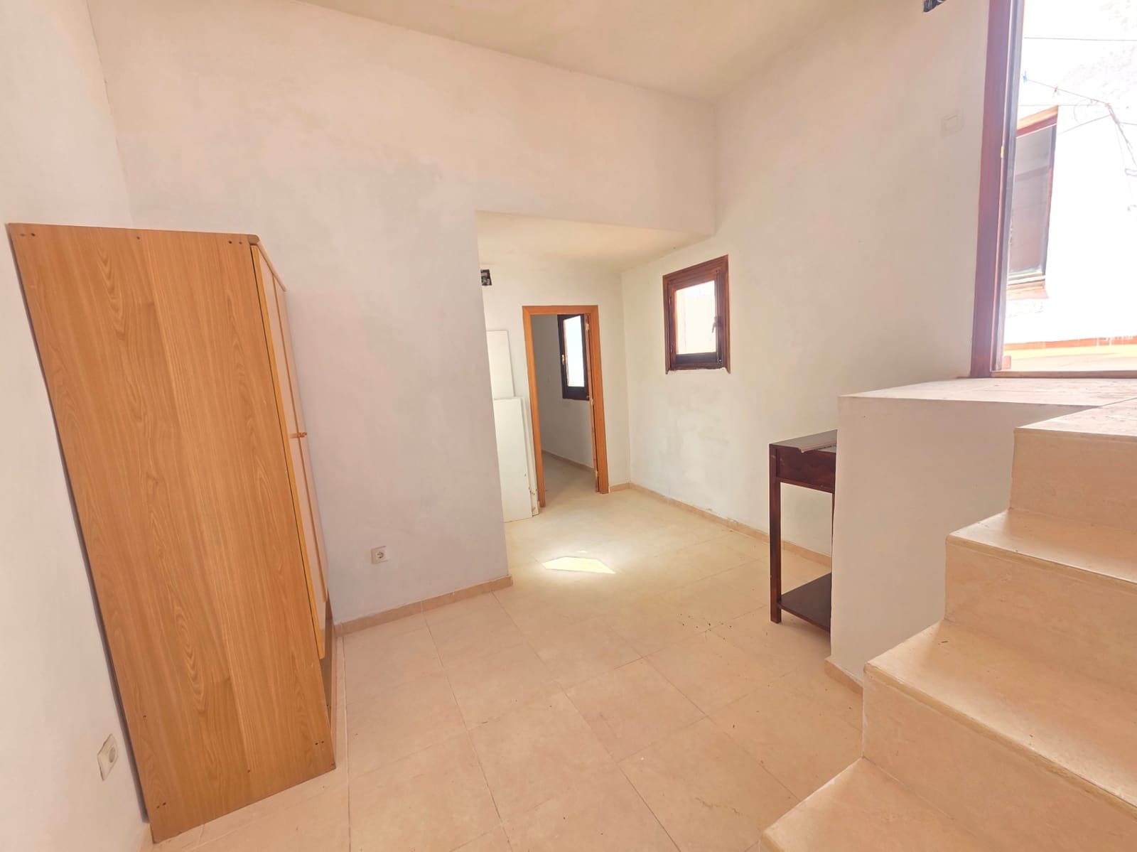 5 bedroom Flat for sale in Ondara - € 199,000 (Ref: 10156994)