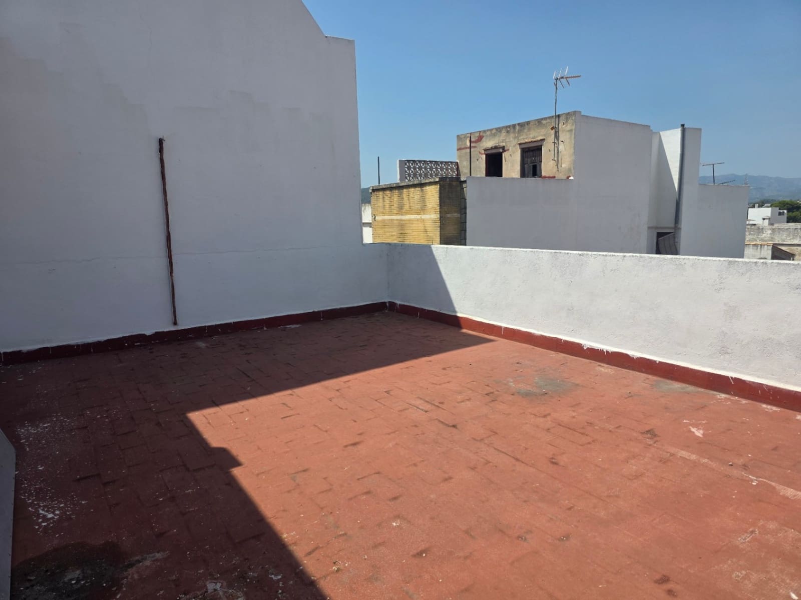 5 bedroom Flat for sale in Ondara - € 199,000 (Ref: 10156994)