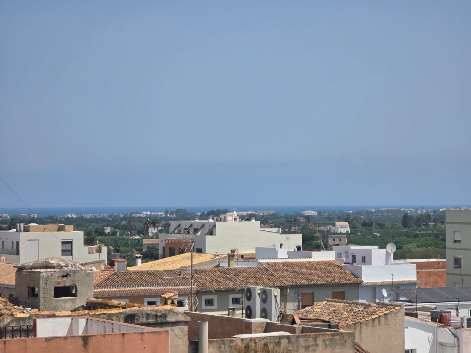 5 bedroom Flat for sale in Ondara - € 199,000 (Ref: 10156994)