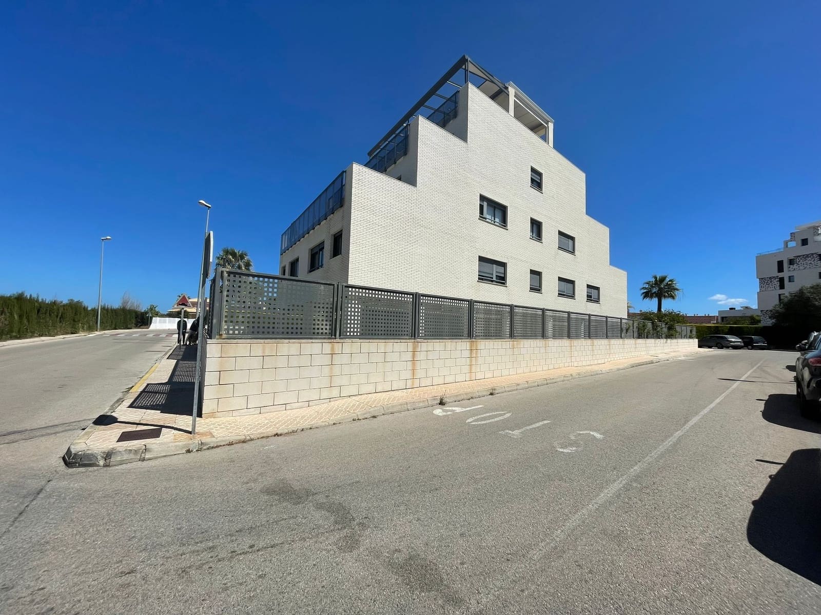 3 soveværelse Lejlighed til salg i Oliva med swimmingpool garage - € 372.000 (Ref: 7932230)